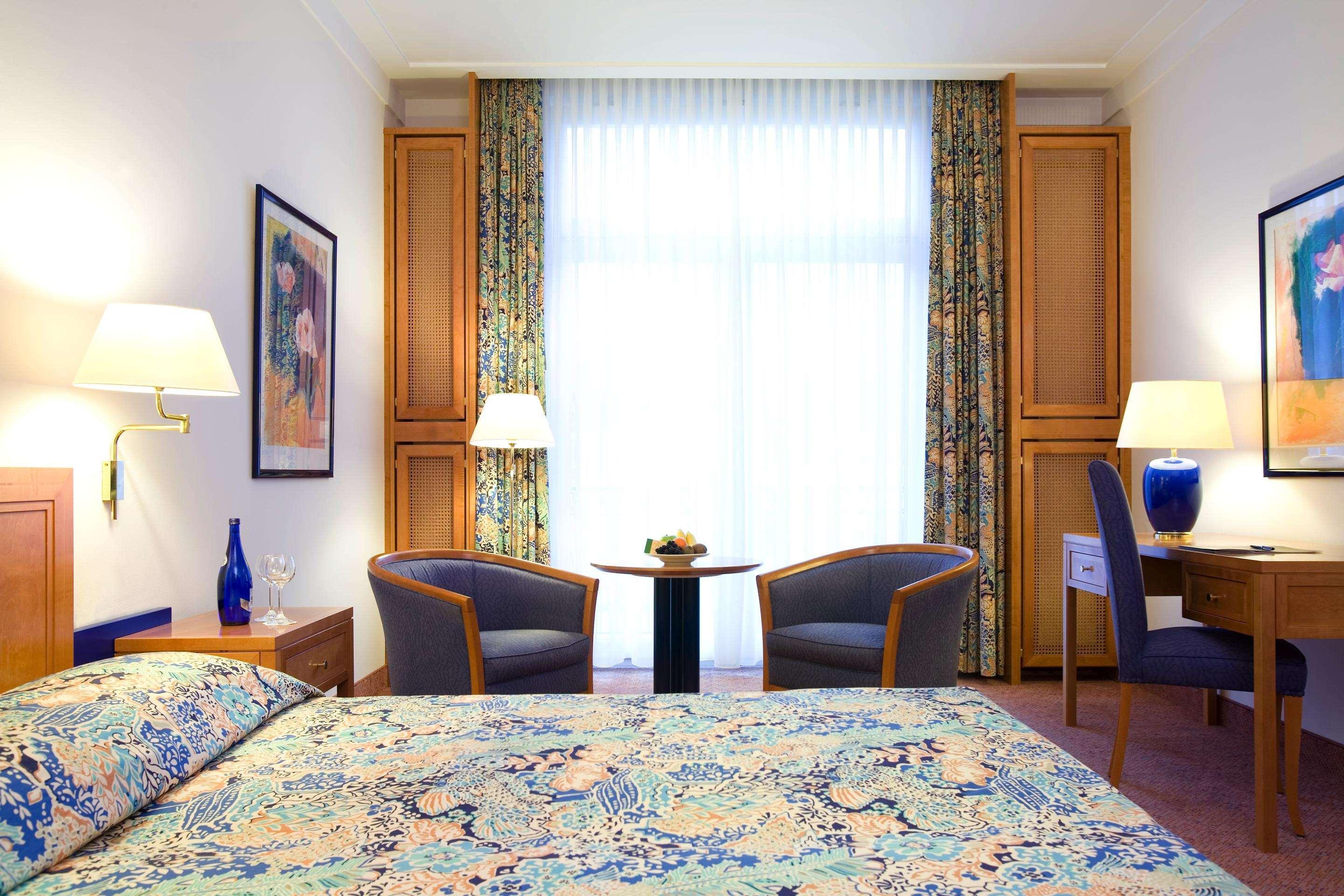 Steigenberger Hotel & Spa Bad Pyrmont Eksteriør billede A typical room at the Hotel de France