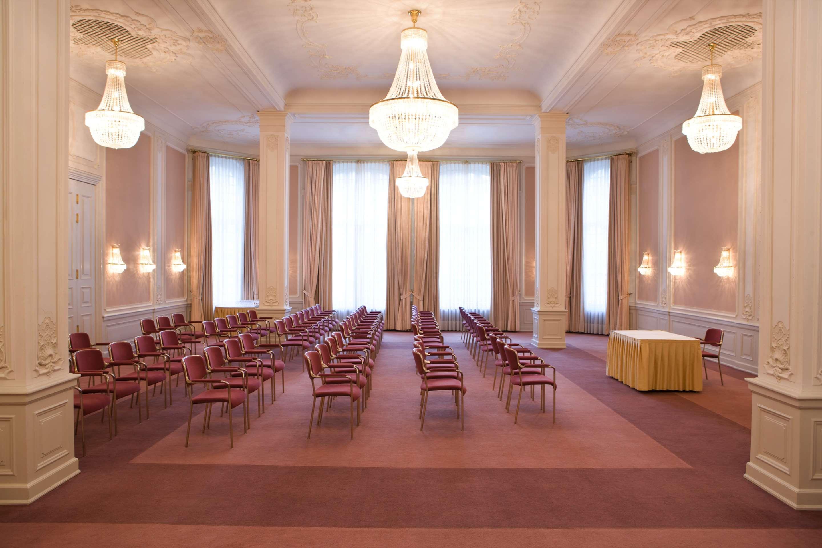 Steigenberger Hotel & Spa Bad Pyrmont Eksteriør billede The main conference room