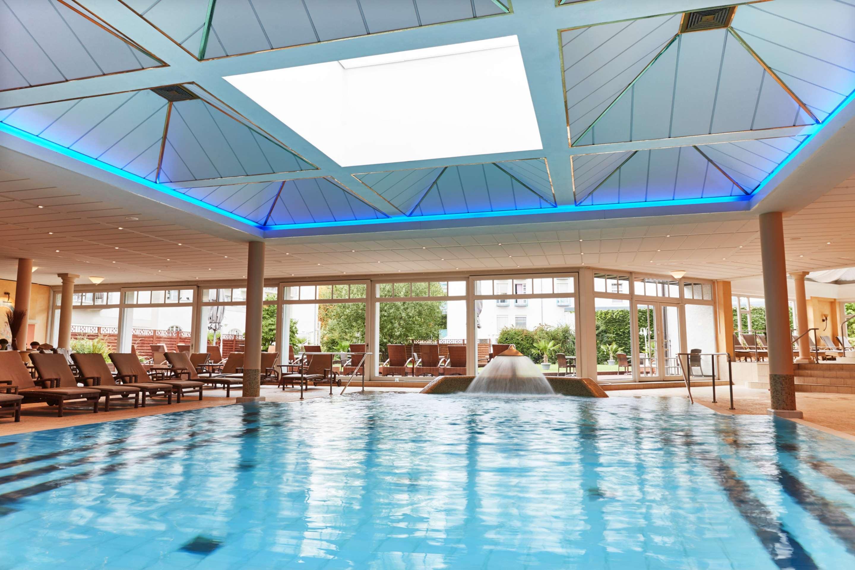 Steigenberger Hotel & Spa Bad Pyrmont Eksteriør billede The indoor swimming pool