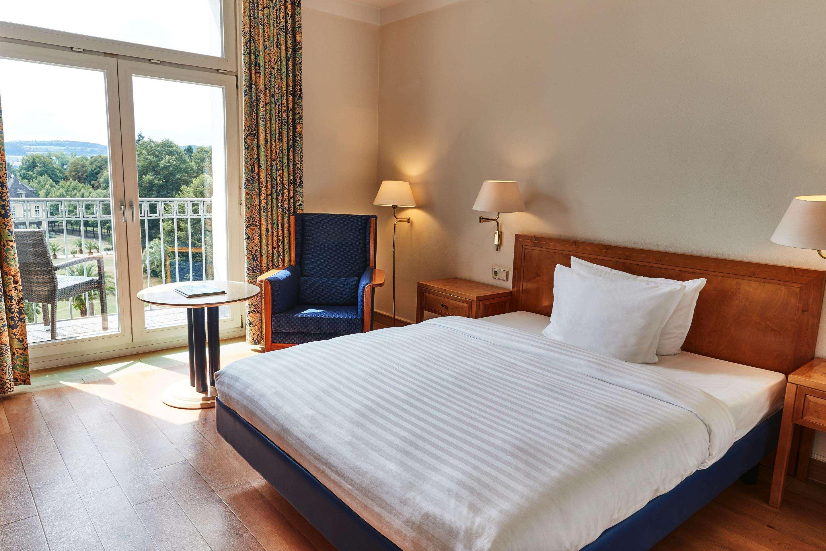 Steigenberger Hotel & Spa Bad Pyrmont Eksteriør billede A typical hotel room
